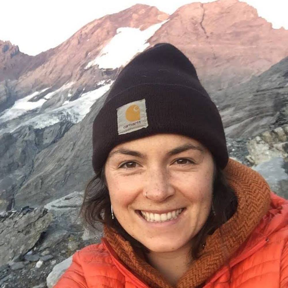 Meet your Posher, Tara